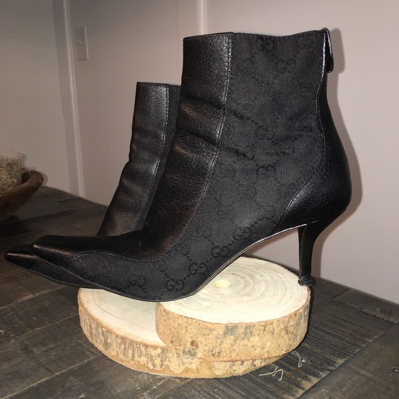 Gucci Shoes - GUCCI Booties GG Leather and Tapestry Size 9.5 EUC